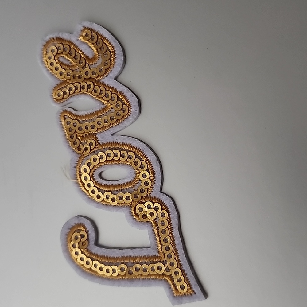 SPARKLE SEQUINS LOVE IRON ON PATCH